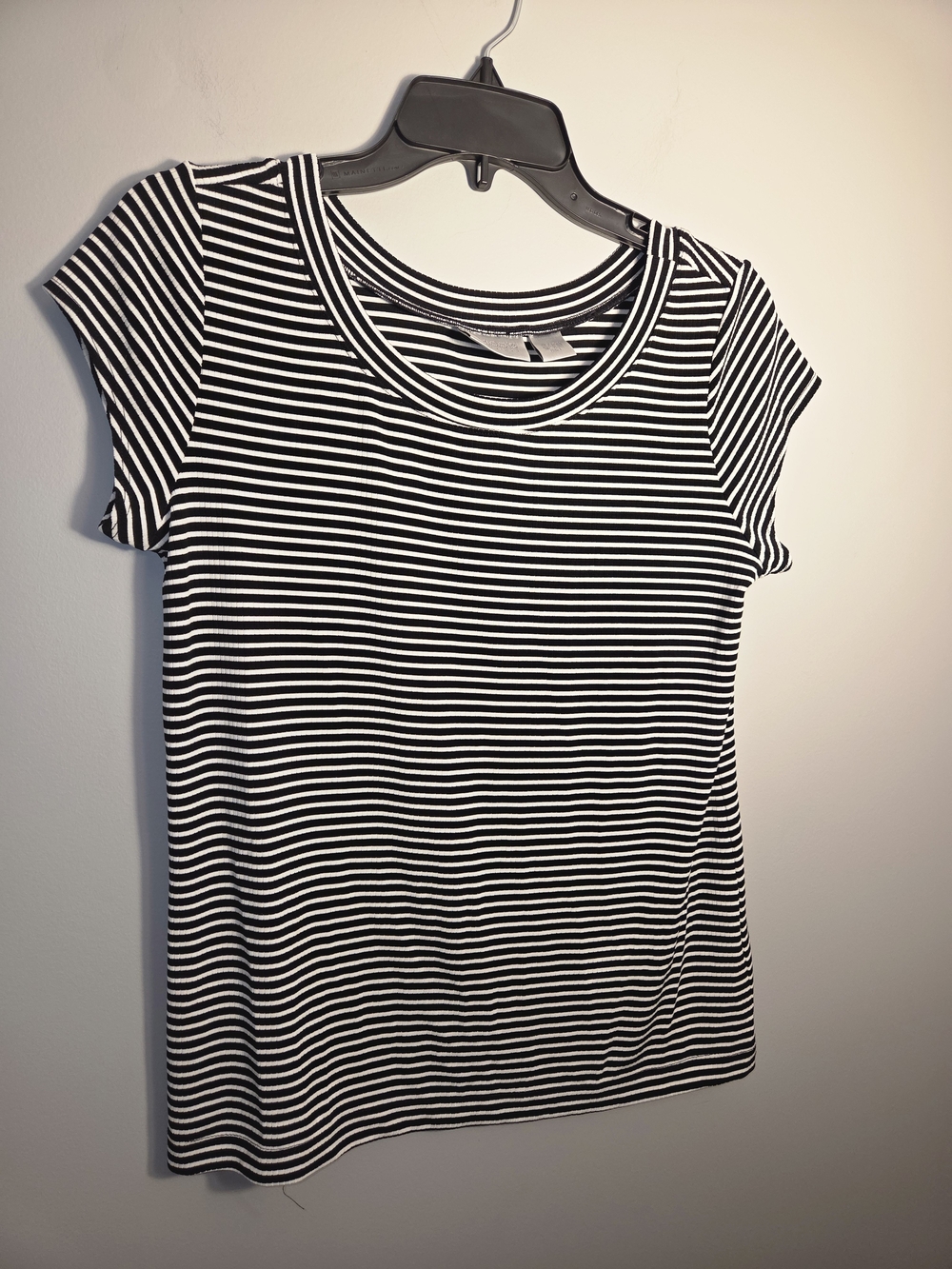 Chico's Travelers Black & White Striped Cap Sleeve Tee Size 1.